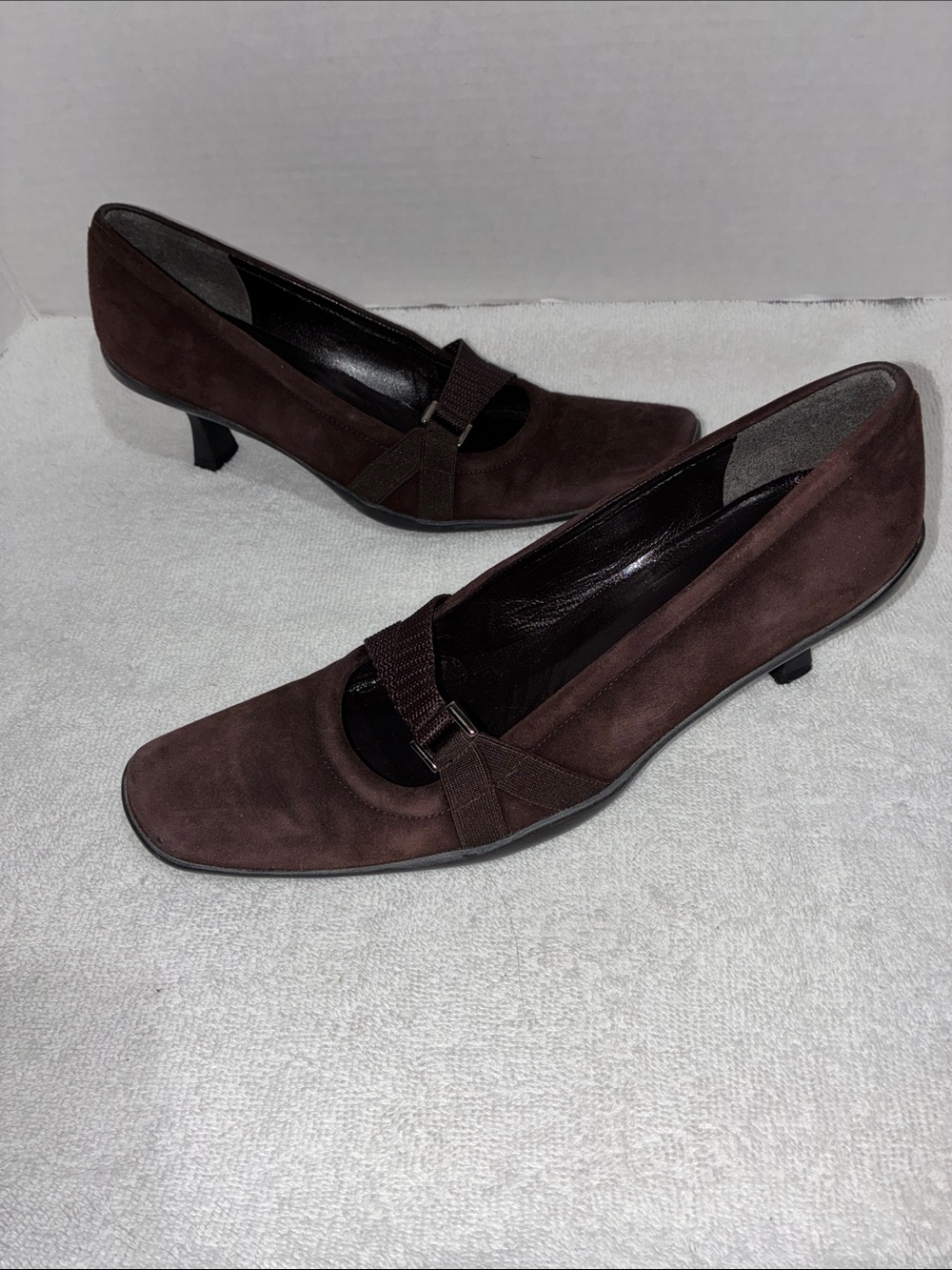Stuart Weitzman Dark Brown Suede Mid Heel Pumps with Sling Accent